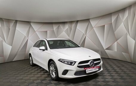 Mercedes-Benz A-Класс, 2019 год, 2 659 000 рублей, 3 фотография