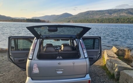 Nissan Cube II, 2002 год, 300 000 рублей, 9 фотография