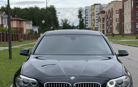 BMW 5 серия, 2013 год, 2 490 000 рублей, 2 фотография