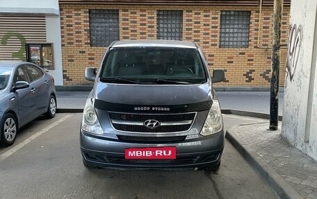 Hyundai Grand Starex Grand Starex I рестайлинг 2, 2008 год, 1 450 000 рублей, 3 фотография