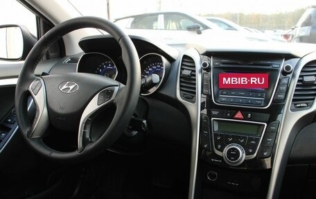 Hyundai i30 II рестайлинг, 2012 год, 1 117 000 рублей, 11 фотография