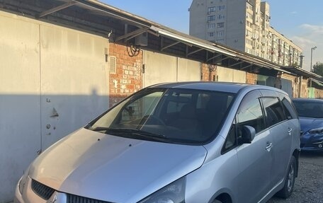 Mitsubishi Grandis, 2003 год, 515 000 рублей, 3 фотография