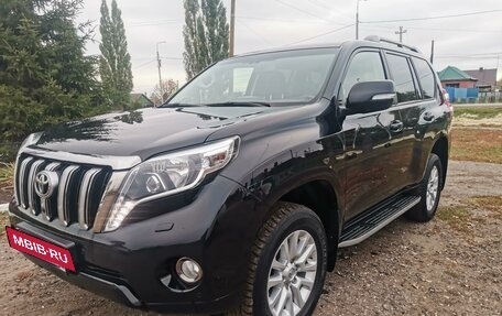 Toyota Land Cruiser Prado 150 рестайлинг 2, 2015 год, 4 050 000 рублей, 2 фотография