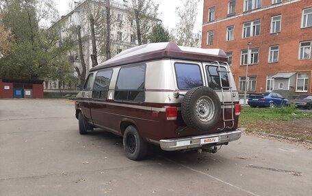 GMC Vandura, 1990 год, 835 000 рублей, 3 фотография