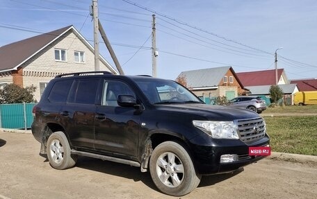 Toyota Land Cruiser 200, 2010 год, 2 600 000 рублей, 4 фотография