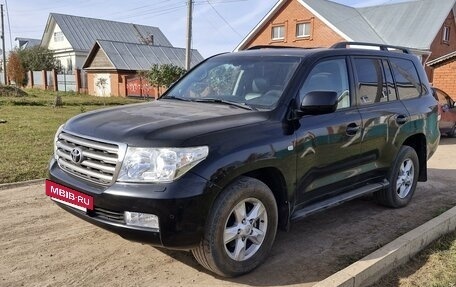 Toyota Land Cruiser 200, 2010 год, 2 600 000 рублей, 6 фотография