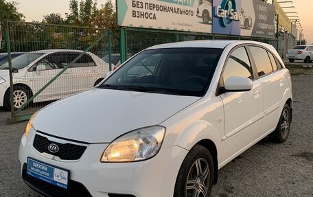 KIA Rio II, 2010 год, 795 000 рублей, 2 фотография