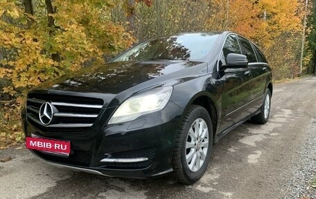 Mercedes-Benz R-Класс, 2011 год, 1 755 000 рублей, 2 фотография