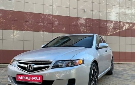 Honda Accord VII рестайлинг, 2005 год, 1 100 000 рублей, 7 фотография