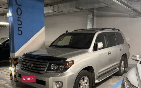 Toyota Land Cruiser 200, 2013 год, 4 600 000 рублей, 6 фотография