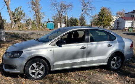 Volkswagen Polo VI (EU Market), 2012 год, 670 000 рублей, 3 фотография