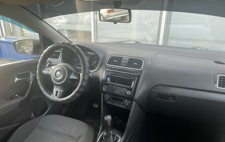 Volkswagen Polo VI (EU Market), 2011 год, 650 000 рублей, 12 фотография