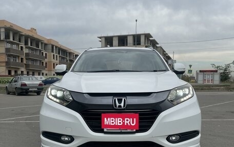 Honda Vezel, 2014 год, 1 650 000 рублей, 3 фотография