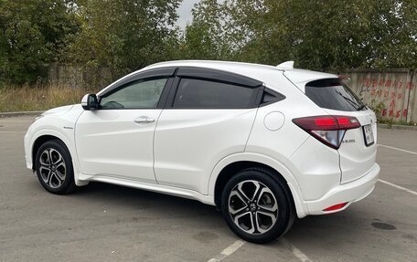 Honda Vezel, 2014 год, 1 650 000 рублей, 8 фотография