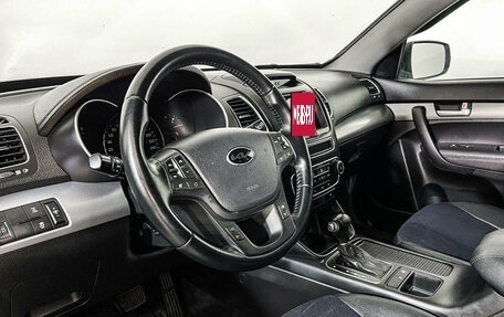 KIA Sorento II рестайлинг, 2013 год, 2 075 000 рублей, 13 фотография