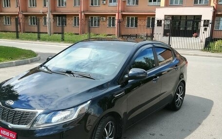 KIA Rio III рестайлинг, 2013 год, 1 000 000 рублей, 1 фотография