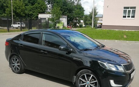 KIA Rio III рестайлинг, 2013 год, 1 000 000 рублей, 10 фотография