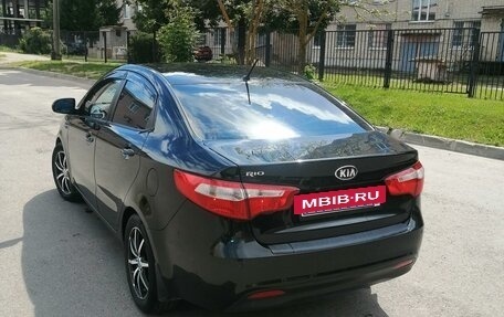 KIA Rio III рестайлинг, 2013 год, 1 000 000 рублей, 11 фотография