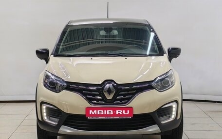 Renault Kaptur I рестайлинг, 2020 год, 1 725 000 рублей, 3 фотография