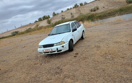 Daewoo Nexia I рестайлинг, 2001 год, 200 000 рублей, 5 фотография