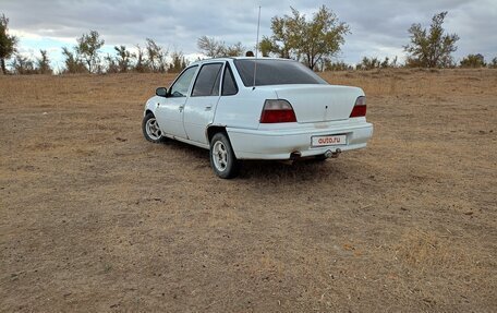 Daewoo Nexia I рестайлинг, 2001 год, 200 000 рублей, 10 фотография