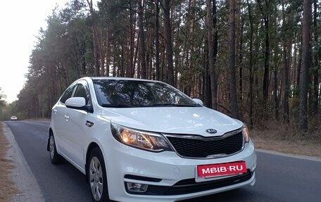 KIA Rio III рестайлинг, 2016 год, 815 000 рублей, 4 фотография