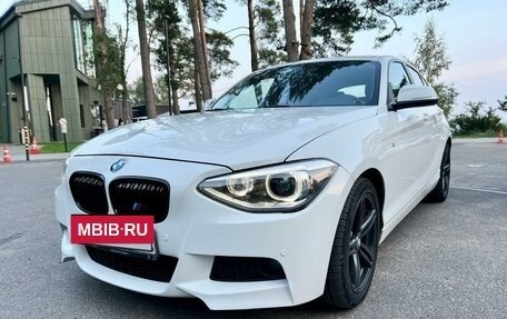 BMW 1 серия, 2013 год, 1 300 000 рублей, 3 фотография