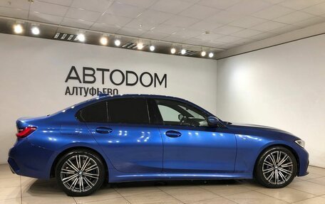 BMW 3 серия, 2019 год, 4 350 000 рублей, 5 фотография