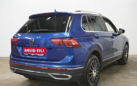 Volkswagen Tiguan II, 2021 год, 3 600 000 рублей, 8 фотография