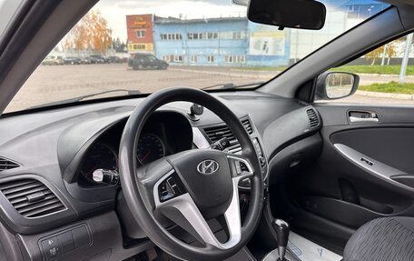 Hyundai Solaris II рестайлинг, 2015 год, 650 000 рублей, 7 фотография