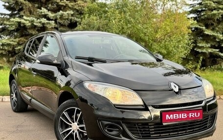 Renault Megane III, 2013 год, 843 000 рублей, 1 фотография