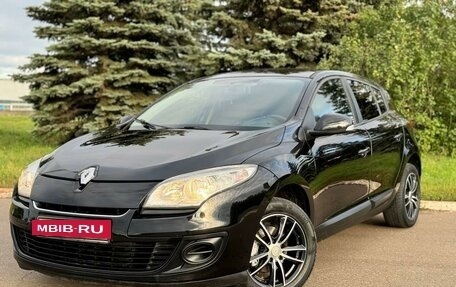 Renault Megane III, 2013 год, 843 000 рублей, 12 фотография