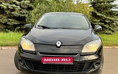 Renault Megane III, 2013 год, 843 000 рублей, 5 фотография