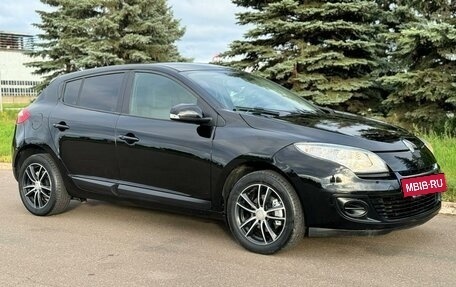 Renault Megane III, 2013 год, 843 000 рублей, 16 фотография