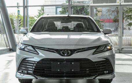 Toyota Camry, 2023 год, 5 290 000 рублей, 2 фотография