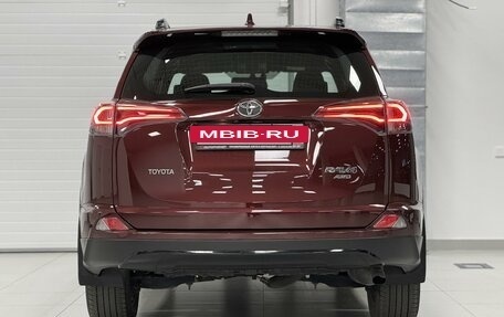 Toyota RAV4, 2019 год, 3 100 000 рублей, 5 фотография