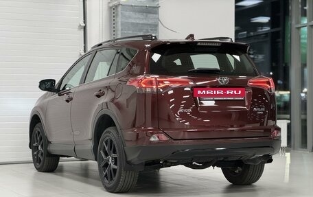 Toyota RAV4, 2019 год, 3 100 000 рублей, 6 фотография