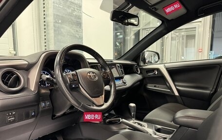 Toyota RAV4, 2019 год, 3 100 000 рублей, 7 фотография