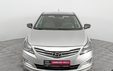 Hyundai Solaris II рестайлинг, 2015 год, 1 009 000 рублей, 2 фотография