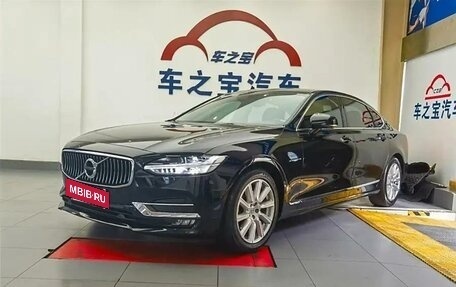 Volvo S90 II рестайлинг, 2021 год, 3 000 000 рублей, 3 фотография