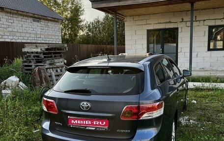 Toyota Avensis III рестайлинг, 2009 год, 1 020 000 рублей, 1 фотография