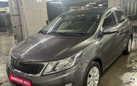 KIA Rio III рестайлинг, 2014 год, 1 350 000 рублей, 1 фотография