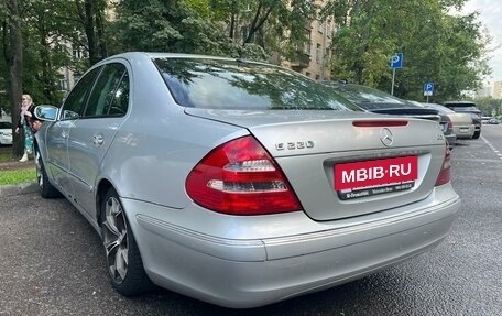 Mercedes-Benz E-Класс, 2002 год, 535 000 рублей, 3 фотография