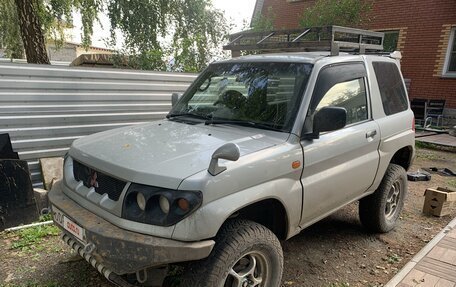 Mitsubishi Pajero iO, 1998 год, 550 000 рублей, 2 фотография