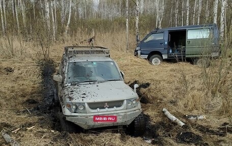 Mitsubishi Pajero iO, 1998 год, 550 000 рублей, 7 фотография