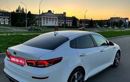 KIA Optima IV, 2019 год, 1 980 000 рублей, 13 фотография