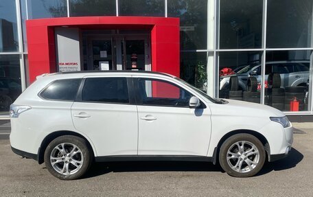 Mitsubishi Outlander III рестайлинг 3, 2012 год, 1 462 000 рублей, 5 фотография