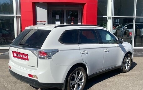 Mitsubishi Outlander III рестайлинг 3, 2012 год, 1 462 000 рублей, 6 фотография