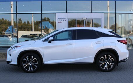 Lexus RX IV рестайлинг, 2017 год, 4 550 000 рублей, 8 фотография