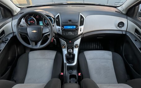 Chevrolet Cruze II, 2013 год, 830 000 рублей, 19 фотография